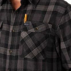 Men's Smith's Workwear Regular-Fit Plaid Two-Pocket Flannel Button-Down Shirt -Outdoor Clothing Sales 5496892 ALT4